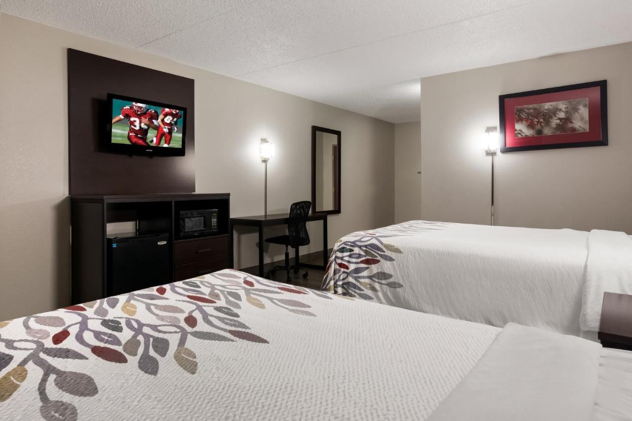 Red Roof Inn Hartford- New Britain Exterior foto