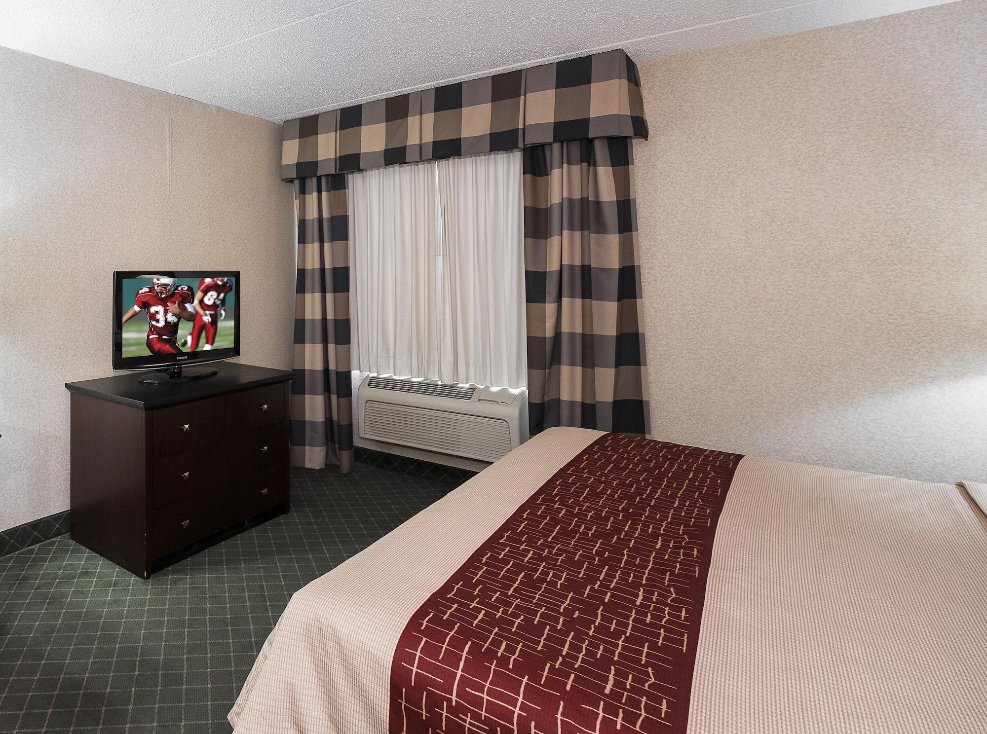 Red Roof Inn Hartford- New Britain Exterior foto