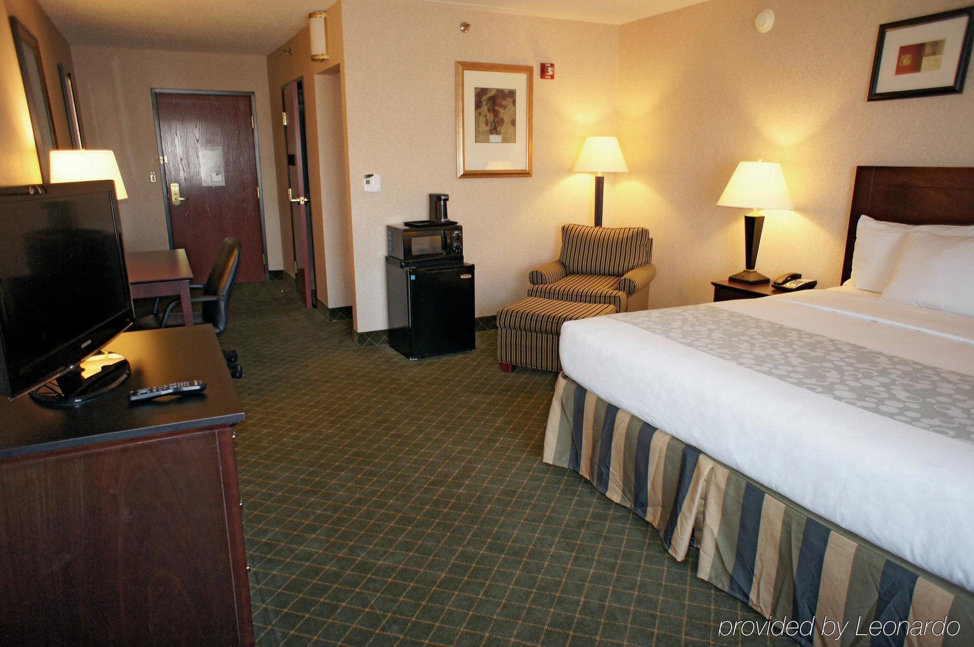 Red Roof Inn Hartford- New Britain Exterior foto